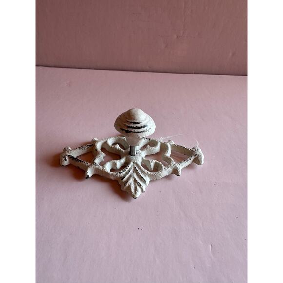 Set Of 2 Of White Wash Vintage Style Knobs french Style Shabby Chic pull - Picture 4 of 9